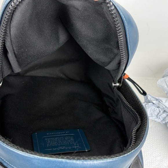 Genuine Men's COACH EDGE Pack Colorblock Crossbody Leather Bag Navy Blue White - Picture 15 of 16